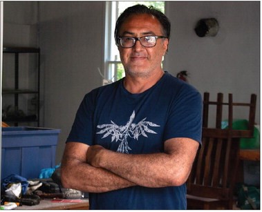 Calif. glass artist hopes to inspire McKeesport youths