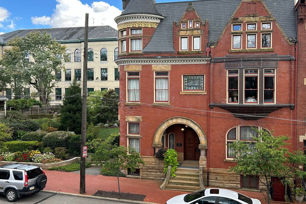 Here’s How to Explore Manchester’s Grand Victorian Homes